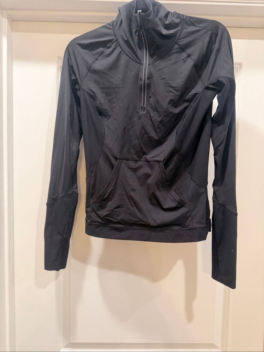 Lululemon Define Jacket Black Half Zip Thumbholes Athletic Workout Size 4